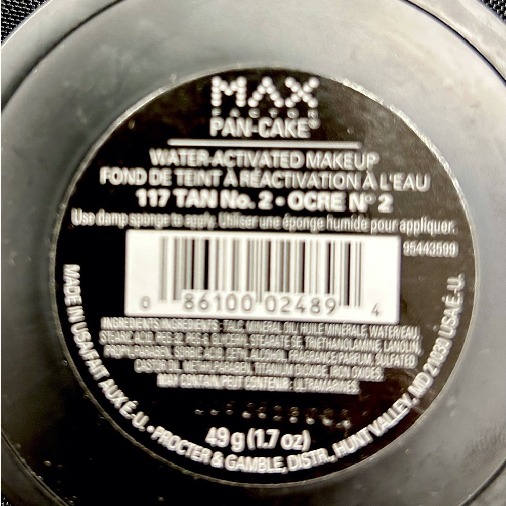 NEW Max Factor PanCake Make-up Tan#2 - Picture 2 of 3